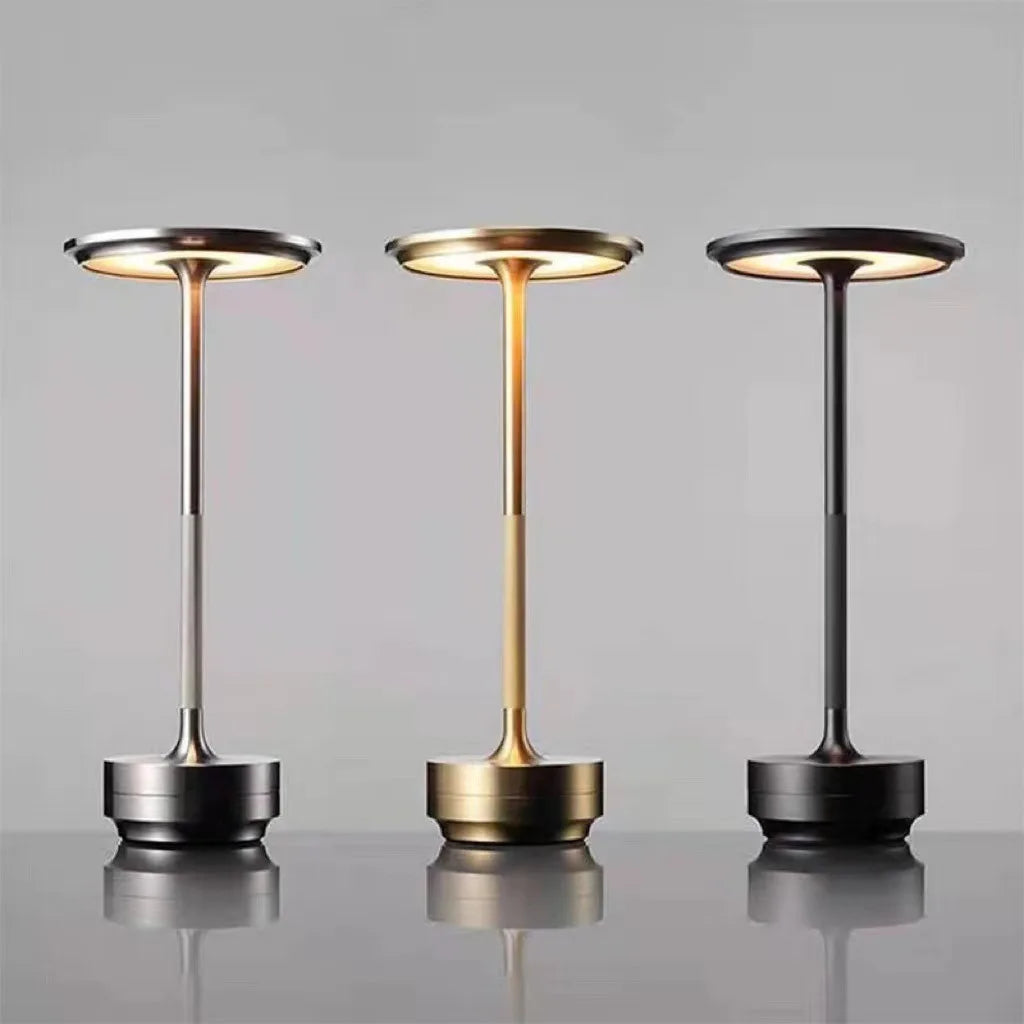 Luminária de Mesa LED Sem Fio Metal Ligths Copenhagen