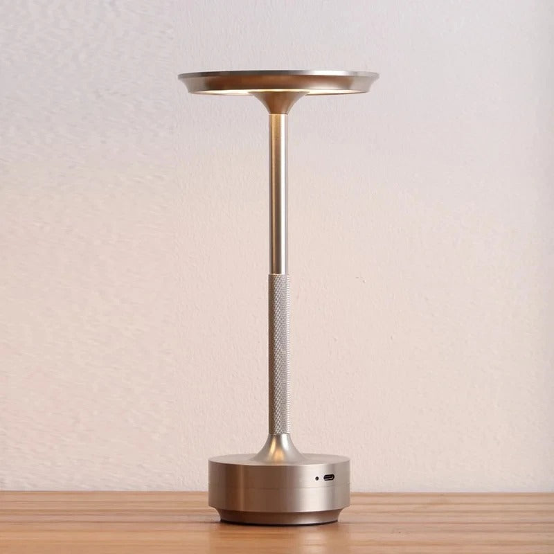 Luminária de Mesa LED Sem Fio Metal Ligths Copenhagen